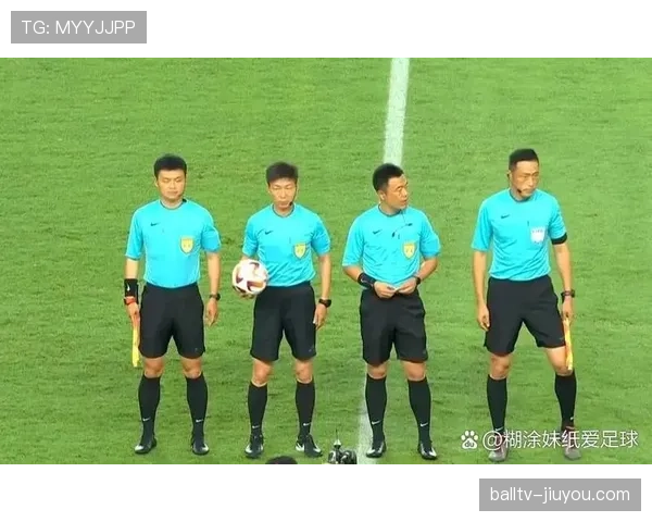 直接红牌的判罚条件与赛事规则详解